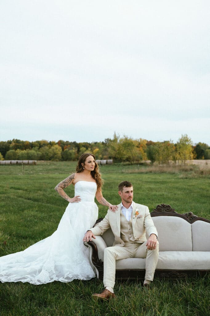 How to have a more relaxed wedding timeline: Photo of couples portraits during golden hour